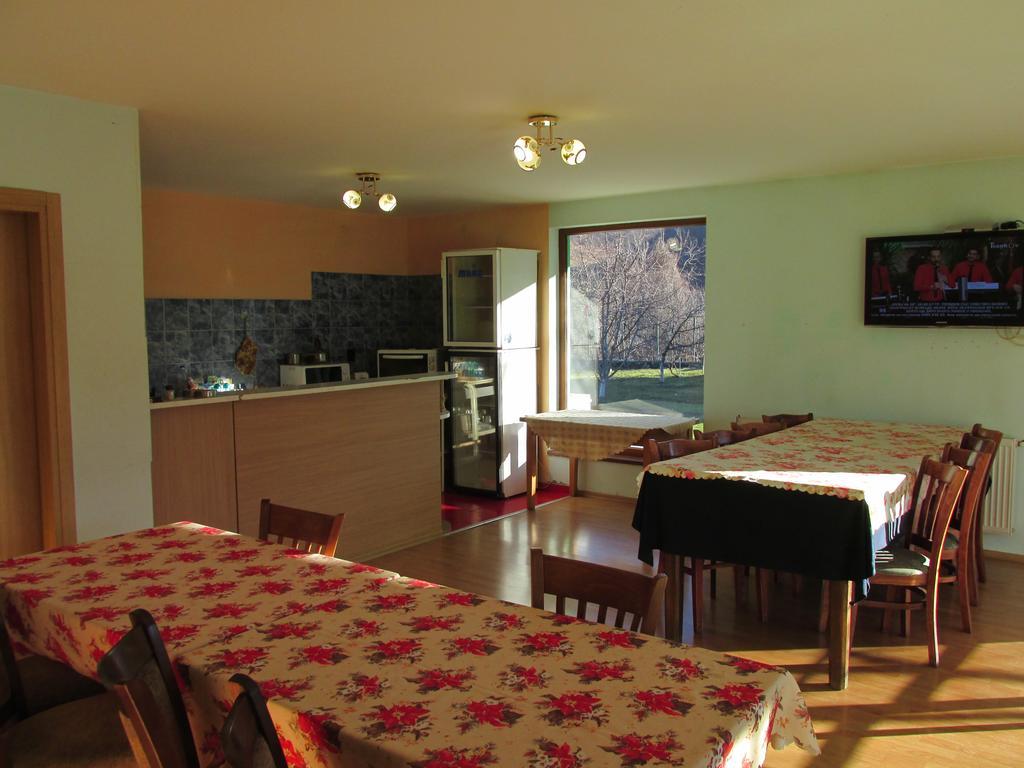 Pri Orehite Guesthouse Oreszak Zewnętrze zdjęcie