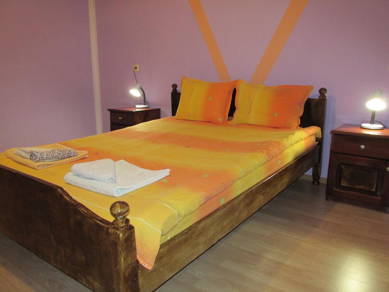 Pri Orehite Guesthouse Oreszak Zewnętrze zdjęcie